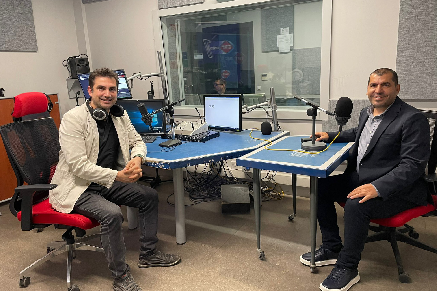 Yönetim Kurulu Başkanımız Osman Telli, TRT Radyo 1 “Üreten Türkiye” Programına Katıldı | Autogong Gündem | Autogong